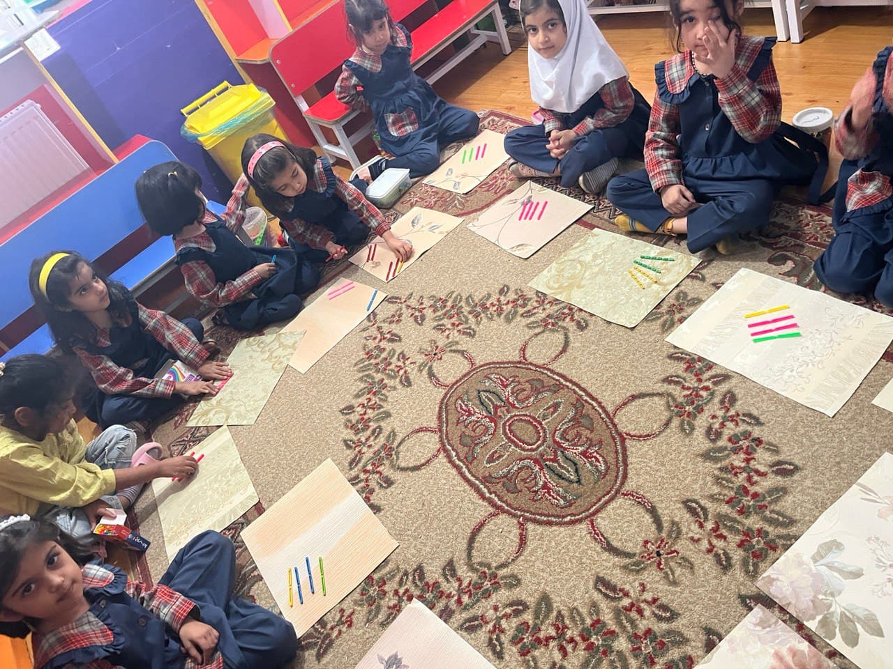 مهدکودک و پیش دبستان آرزو